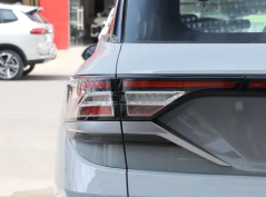 Dongfengfengshen AX7