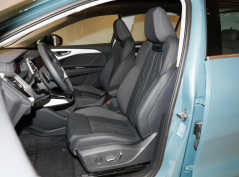 Ауди Q5 е-трон