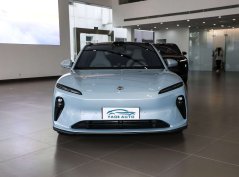 NIO ET5