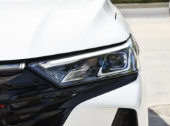 Dongfengfengshen AX7