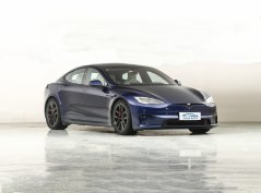 Tesla S
