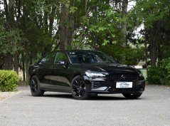 Volvo S60 Новая энергия