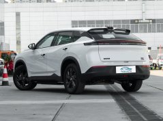 Дунфэнфэншен SKY EV01