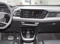 Ауди Q4 е-трон