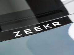 Zeekr 007