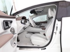 مرسيدس بنز EQS AMG