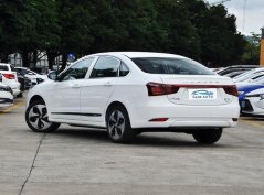 Dongfengfengshen E70