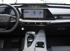 Changan Oushang Z6 New Energy