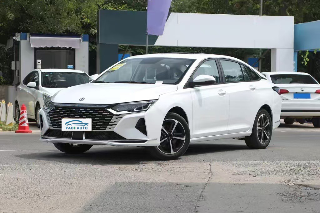 Dongfengfengshen Yixuan MAX