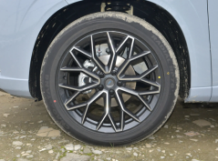 Changan Oushang Z6 New Energy