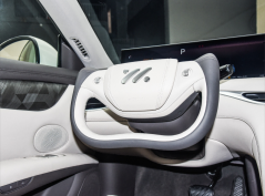 Чжиджи Авто L6