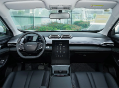 Дунфэнфэншен SKY EV01