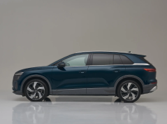 Ауди Q5 е-трон