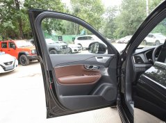 فولفو XC90 الطاقة الجديدة