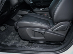 Дунфэнфэншен SKY EV01