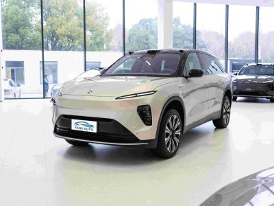 NIO ES8