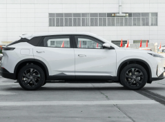 Дунфэнфэншен SKY EV01